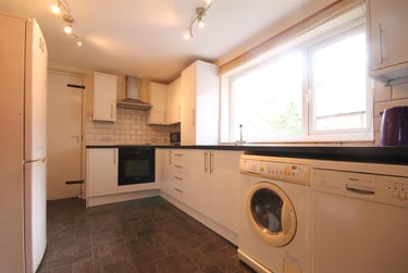 3 bed flat, Newlands Road, South Gosfoth, Newcastle, NE23NT - Image 3